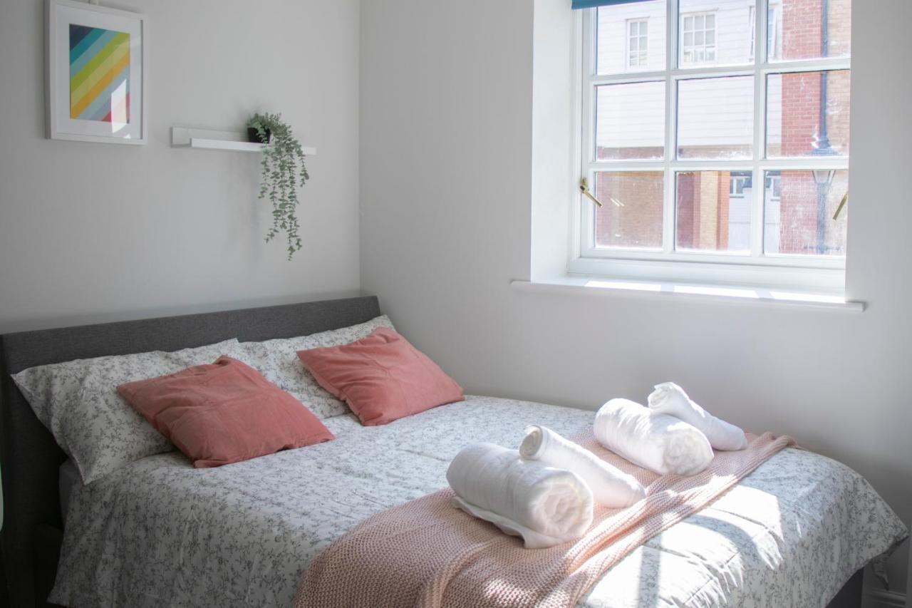 Lovely 3-Bedroom Apartment In Colchester Zewnętrze zdjęcie