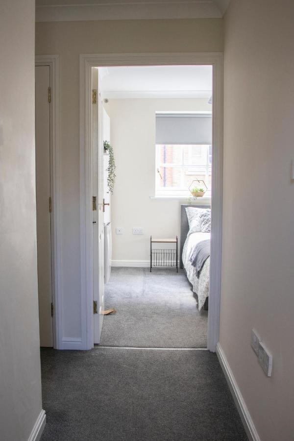 Lovely 3-Bedroom Apartment In Colchester Zewnętrze zdjęcie