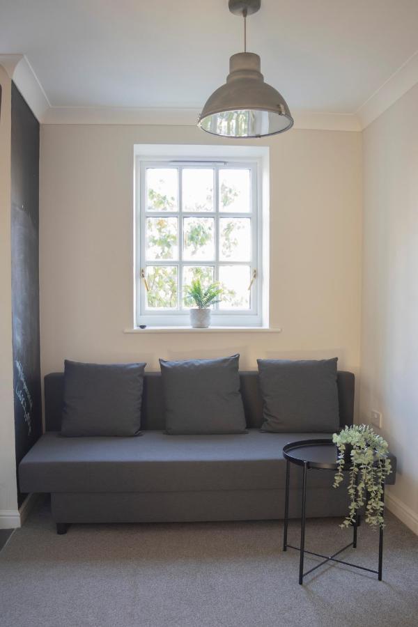 Lovely 3-Bedroom Apartment In Colchester Zewnętrze zdjęcie